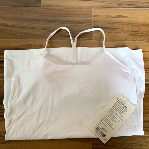 NWT lululemon power pose tank white size 8 or 10 - Picture 5 of 5